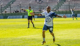 El "Ratón" Ibáñez se quedará en Juventud para pelearle al descenso