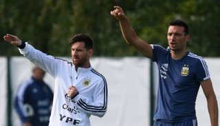 "Hablaremos con Messi para intentar que en 2019 se sume"