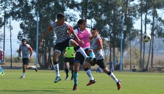 Méndez y el dilema de no continuar en Zapla
