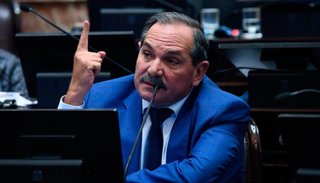 Imputaron a José Alperovich y piden la incompetencia de la justicia tucumana