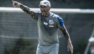 Sampaoli juega al misterio: "Del futuro no puedo contestar"