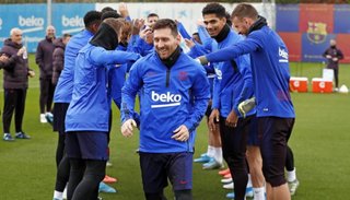 “El mejor del mes”, otro premio de Messi