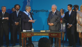 El Presidente le tomó juramento a su Gabinete