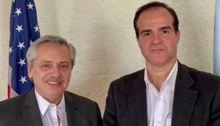 Molesto, el enviado de Trump se fue antes de la jura por la presencia de un funcionario de Maduro