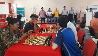 Torneo de ajedrez en la cárcel de Villa Las Rosas