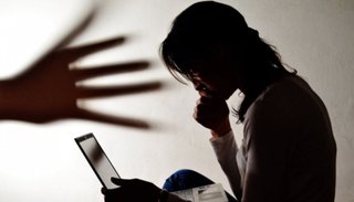 Detuvieron a un joven acusado de proponerle encuentros sexuales a una menor a través de las redes