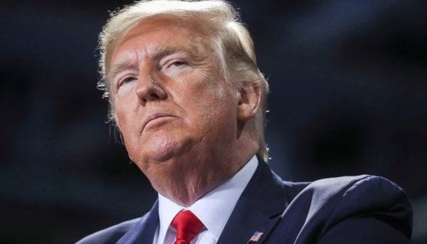 Trump dice que el "impeachment" es un suicidio y vergüenza para los demócratas