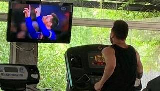 Messi entrenó viendo sus goles, y se hizo viral