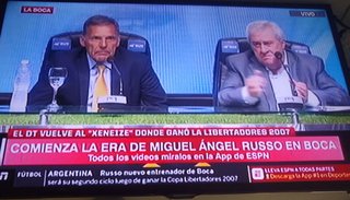 Russo es presentado como nuevo DT de Boca