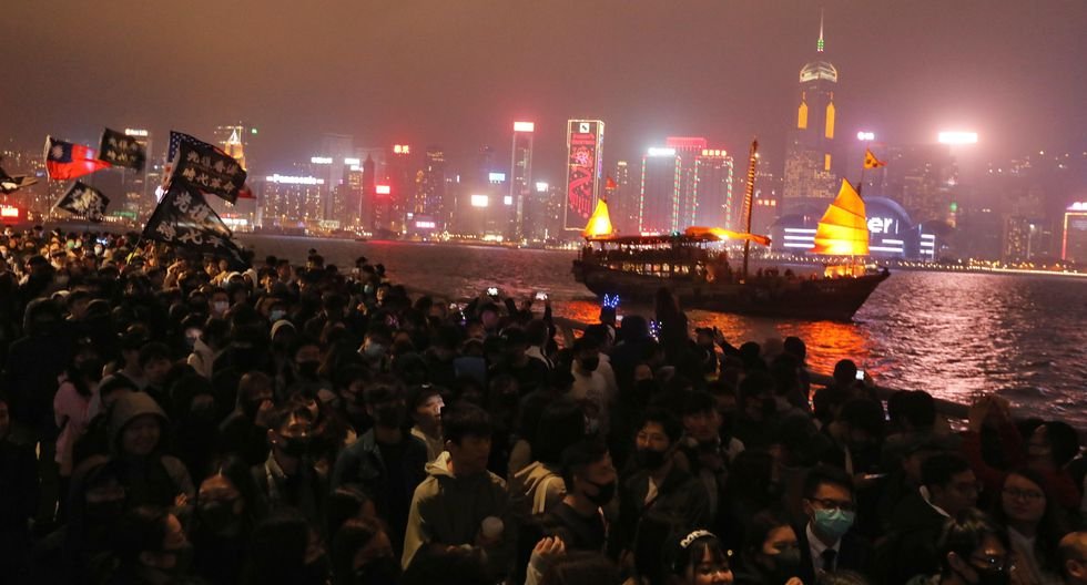 Hong Kong recibe así el Año Nuevo 2020. (EFE/EPA/Vivek Prakash).