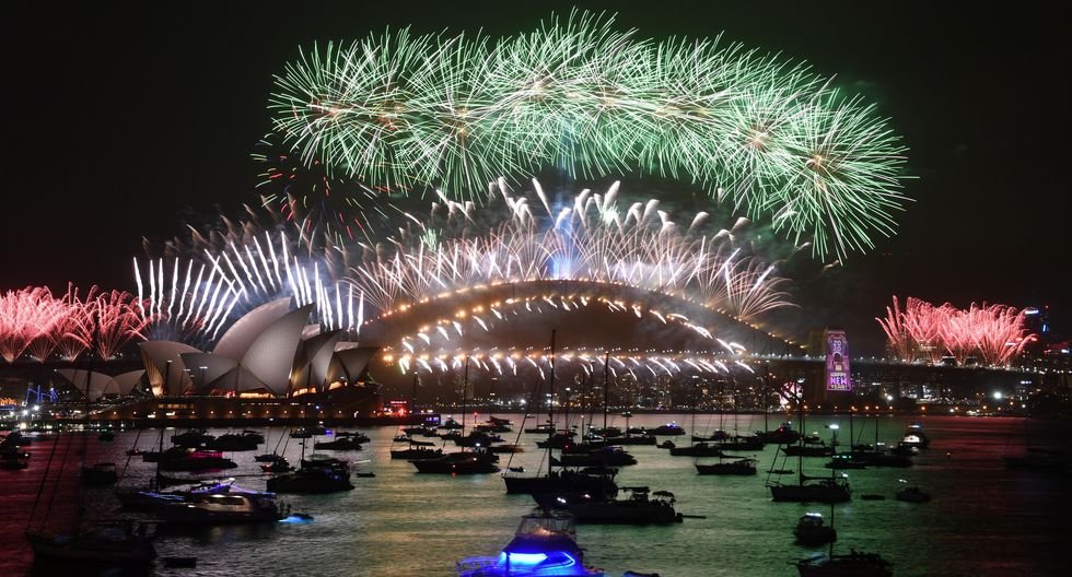 Australia recibe así el Año Nuevo 2020. (EFE/EPA/MICK TSIKAS). Australia recibe así el Año Nuevo 2020. (EFE/EPA/MICK TSIKAS).