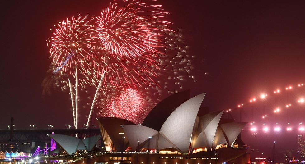 Australia recibe así el Año Nuevo 2020. (EFE/EPA/MICK TSIKAS). Australia recibe así el Año Nuevo 2020. (EFE/EPA/MICK TSIKAS).