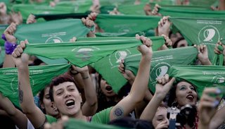 El Presidente afirmó que enviará al Congreso el proyecto para legalizar el aborto en 2020