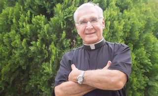 Falleció el padre Dario Betancourt