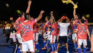 Melián y su doble título en el hockey salteño