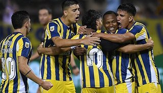Canallada en el Martearena: Rosario Central venció a Racing por penales y pasó a las semifinal