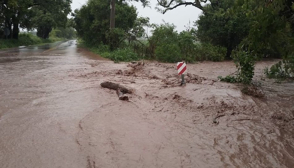 Clima en Salta: Anegamientos y derrumbes por las lluvias en todo el Valle de Lerma- Clima en Salta: Anegamientos y derrumbes por las lluvias en todo el Valle de Lerma